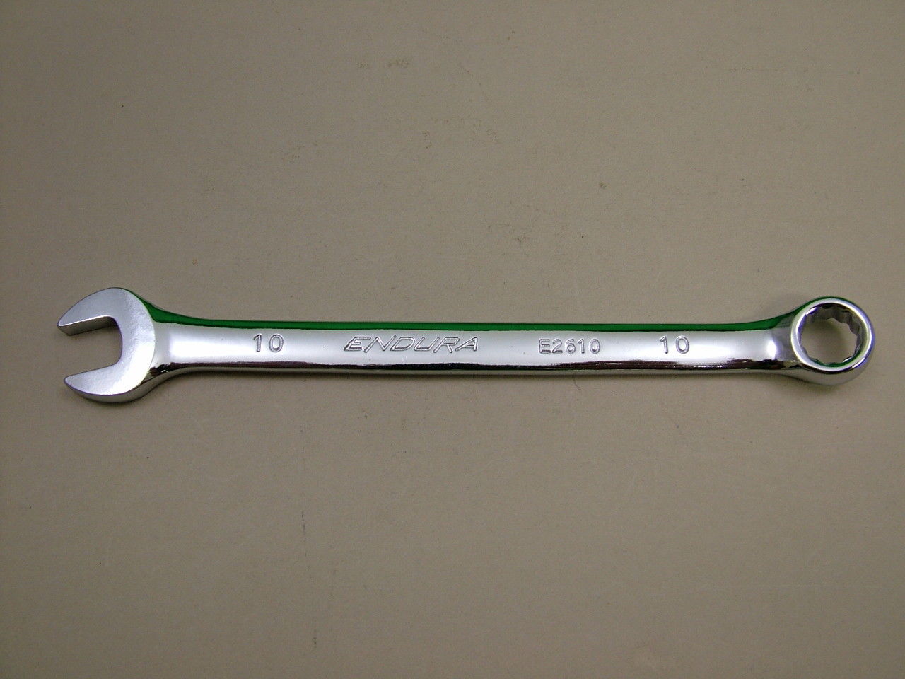 Combination spanner10mm chrome vanadium steel, Endura brand 10mm - Click Image to Close
