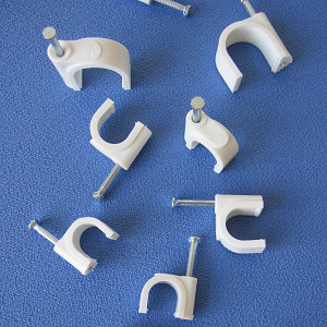 Cable and pipe clips