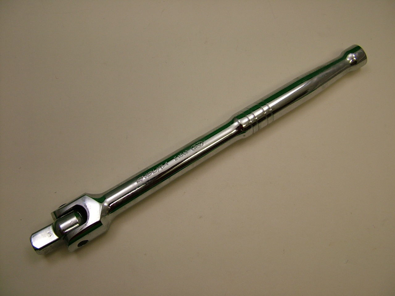 Endura 1/2" drive flexible handle knuckle bar 359 mm (14") - Click Image to Close