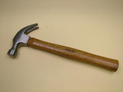 Wooden Shaft Claw Hammer 16oz